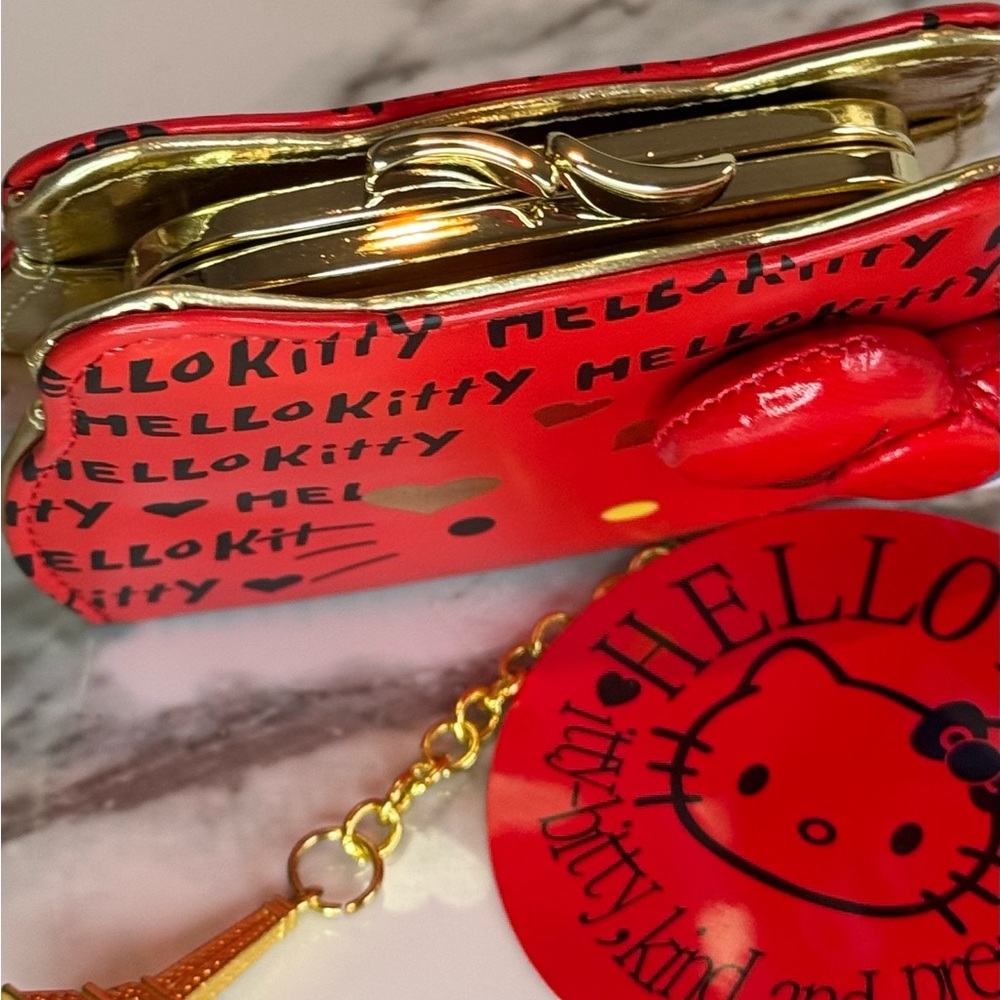 ❤️🤍💙 Hello Kitty Kiss Lock Coin Purse Eiffel Tower 2024 Summer Olympics Souvenir - Picture 4 of 10